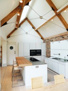 Contemporary kitchen extension in Winchester