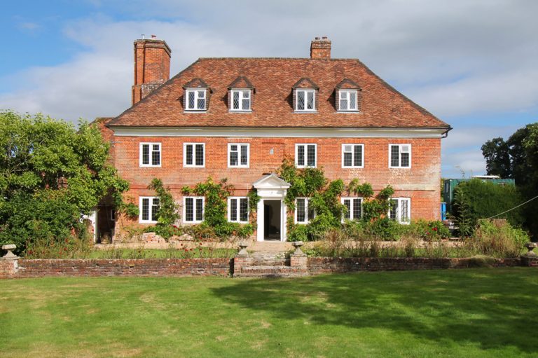 Grade II Listed Rolle House in East Tytherley Hampshire. - Chaplin ...